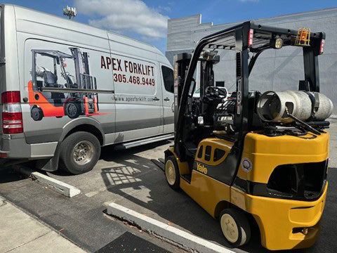 Used Forklift 2015 Yale GLC060VX, 5,000lbs, #131