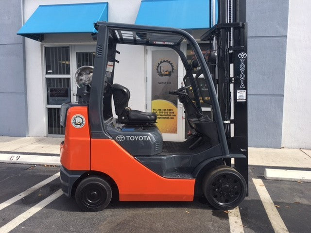 Used Forklift 2013 Toyota 8FGCU25 5,000lbs