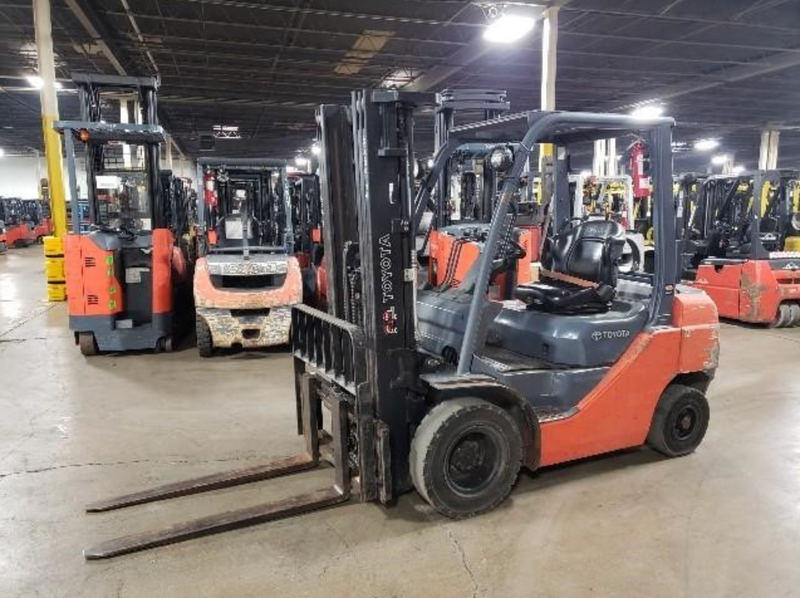 Used Forklift 2011 Toyota 8FGCU25 5,000lbs,