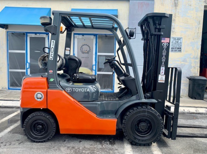 Used Forklift 2010 Toyota 8FGU25,  5,000lbs. #105