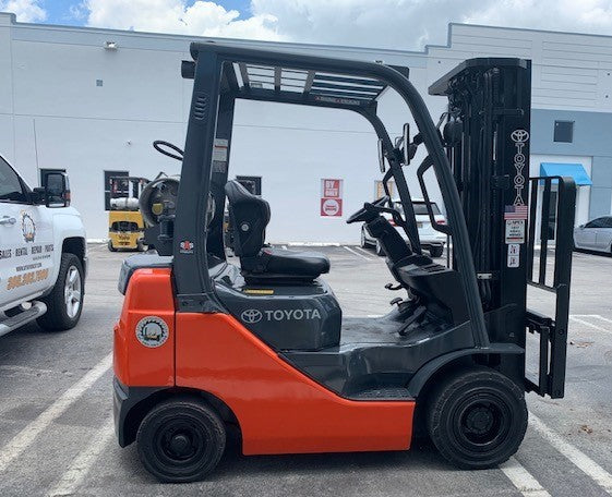 Used Forklift 2014 Toyota 8FGU18, 5,000lbs. #85