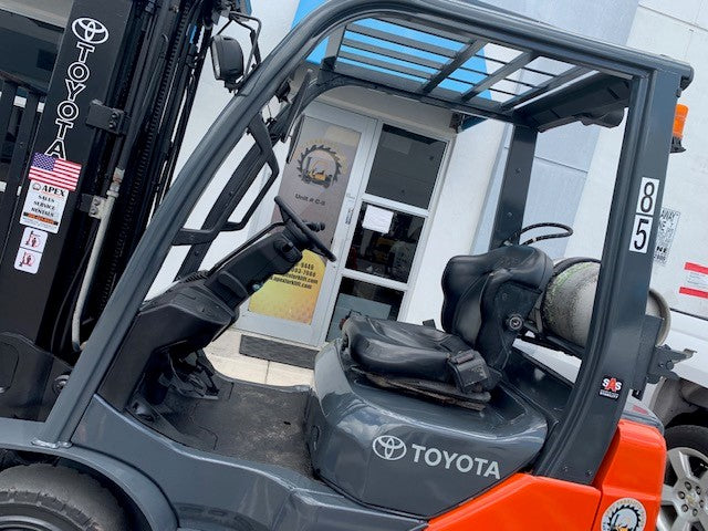 Used Forklift 2014 Toyota 8FGU18, 5,000lbs. #85