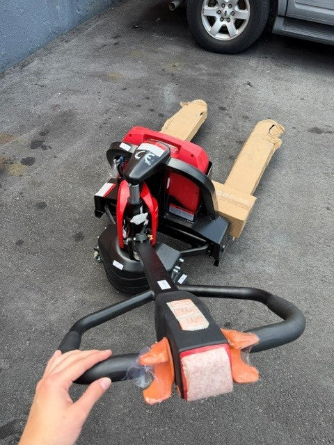 New 2026 Electric Pallet Jack  4,400LBS.